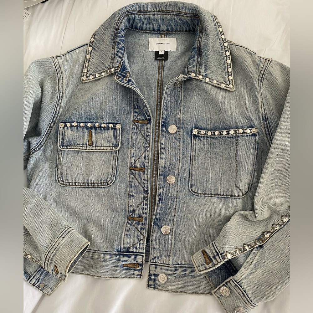 Current/Elliot Cropped Denim Studded Jacket!